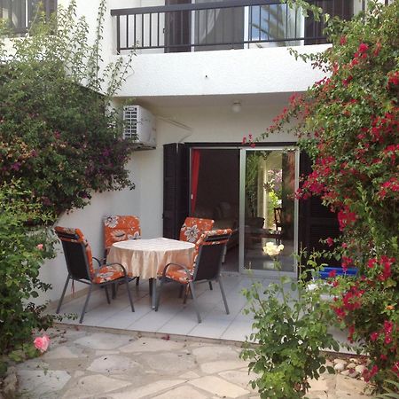 Paphos Townhouse Villa Buitenkant foto