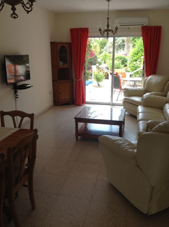 Paphos Townhouse Villa Buitenkant foto